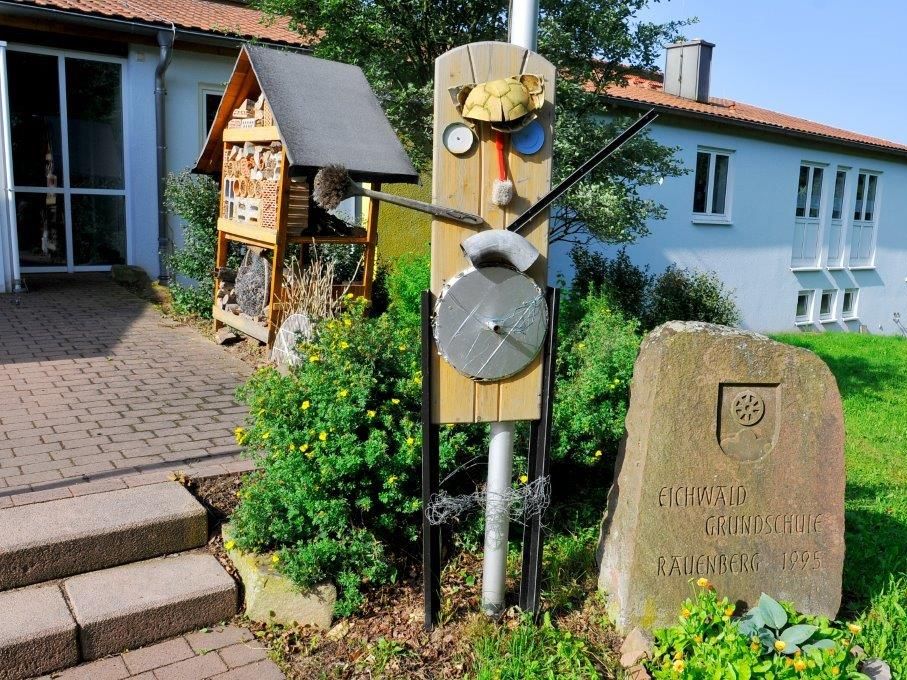  Eichwald-Grundschule 
